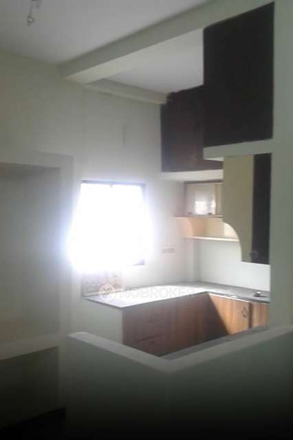 2 BHK Flat for Rent  In Royapettah