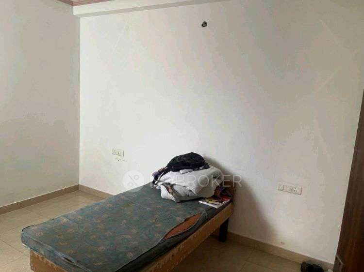 2 BHK Flat For Sale  In Netaji Subhash Apartment