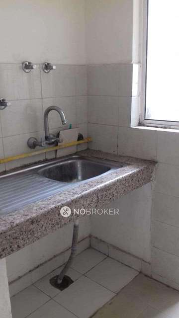 2 BHK Flat In Logix Blossom Greens Noida For Sale  In Sector 143