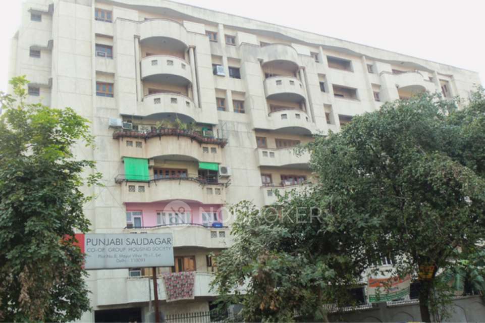 4 BHK Flat In Punjabi Saudagar Apartments For Sale  In Punjabi Saudagar Apartments