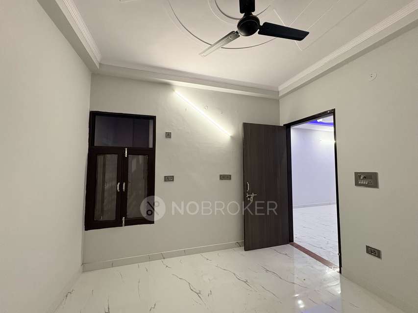 2 BHK Flat for Rent  In Dwarka