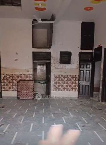 Godown/Warehouse in Sewa Nagar, Ghaziabad for Rent 