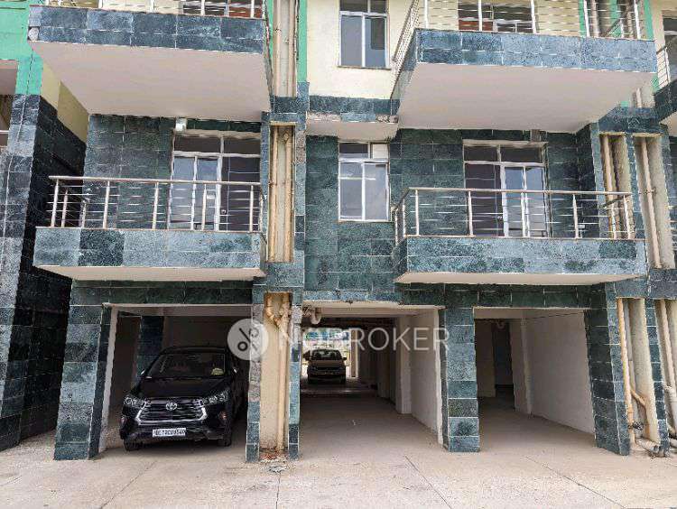 2 BHK Flat In Dda Mig Dwarka Sector 19b For Sale  In Dwarka Sector 19