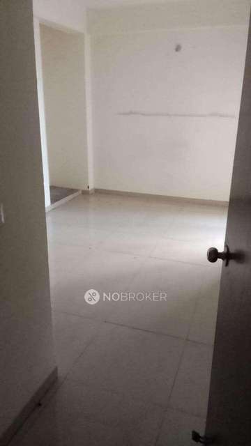 4 BHK Flat In Windsor Paradise 2 For Sale  In Raj Nagar Extension