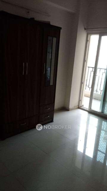 4 BHK Flat In Windsor Paradise 2 For Sale  In Raj Nagar Extension