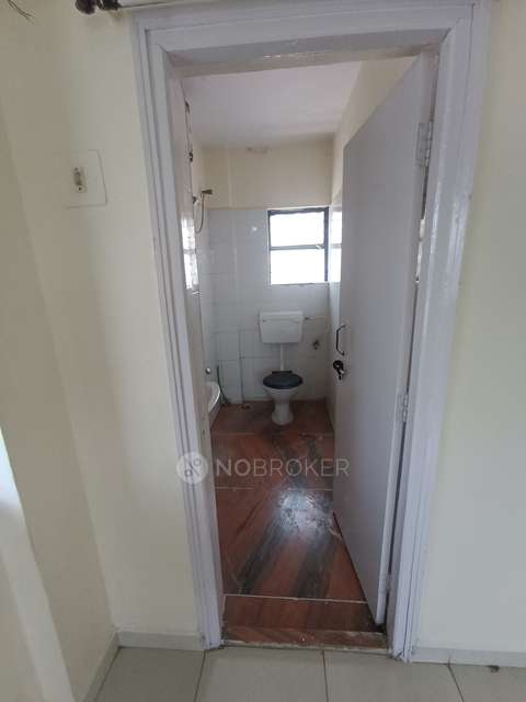 2 BHK Flat In Shantiban Hsg Society for Rent  In Vishrantwadi