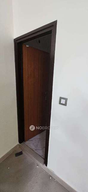 2 BHK Flat For Sale  In Kotla Mubarakpur