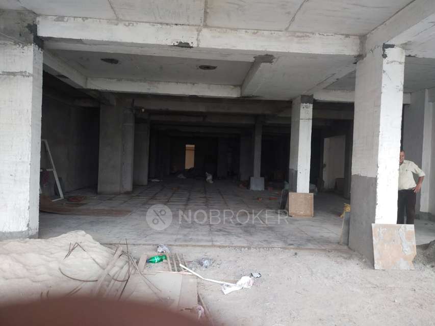 Commercial Property in Sector 45, Noida for sale 