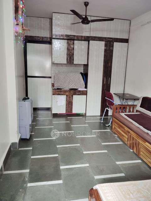 1 RK House For Sale  In Dahisar West 