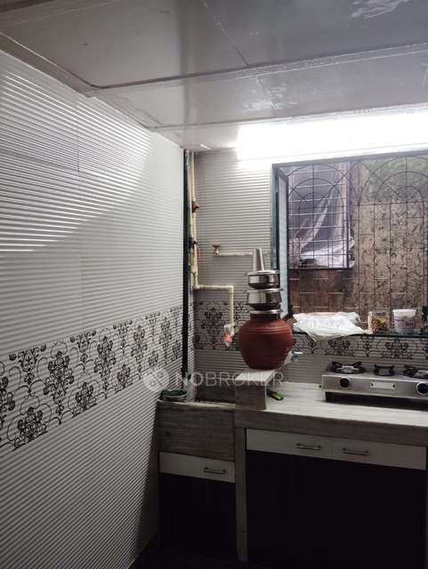 1 RK House For Sale  In Dahisar West 