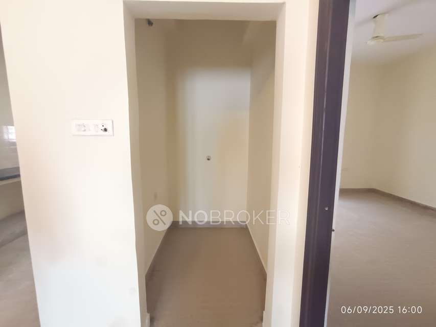 2 BHK Flat In Vishnu Priya  For Sale  In  Upperpally