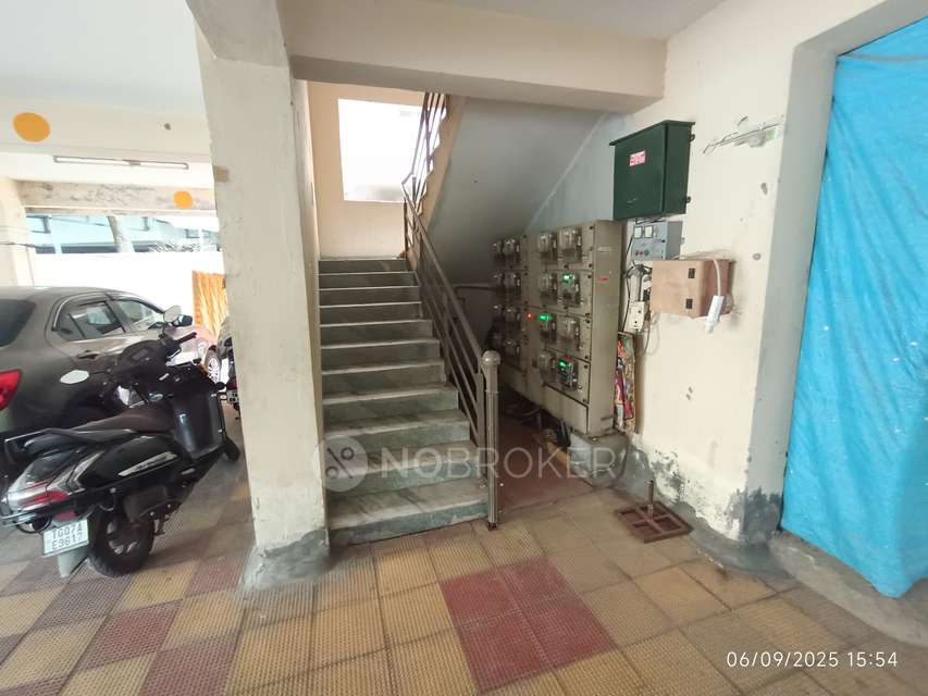 2 BHK Flat In Vishnu Priya  For Sale  In  Upperpally