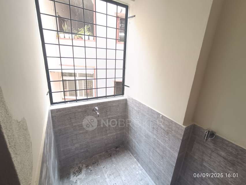 2 BHK Flat In Vishnu Priya  For Sale  In  Upperpally