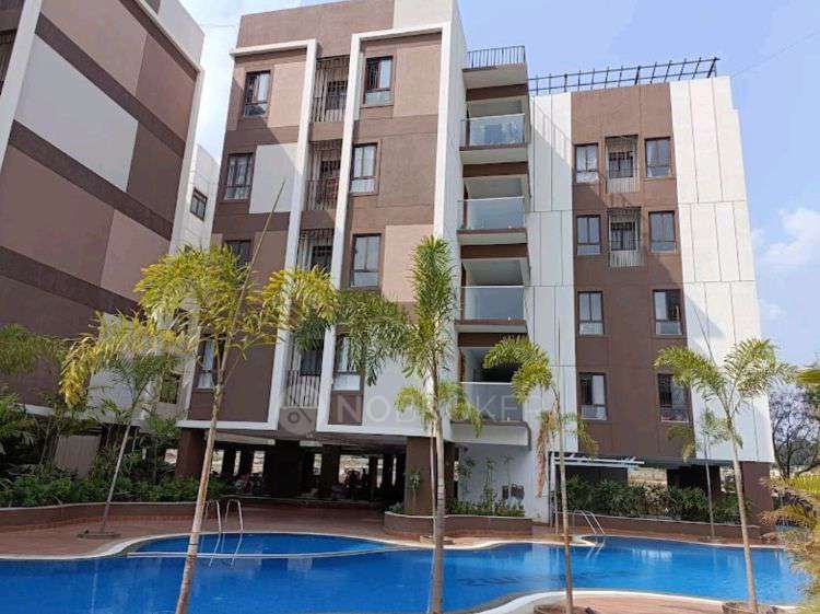 2 BHK Flat In Iconest3  For Sale  In Bommasandra