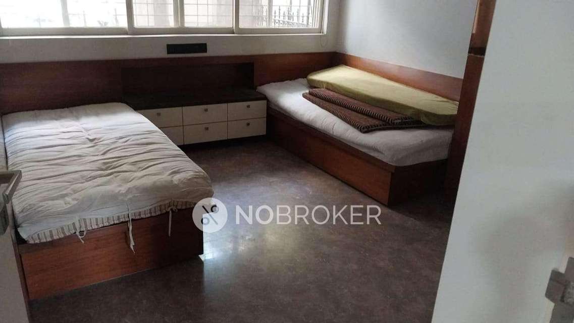 4 BHK Flat In Karishma Apartment For Sale  In Kandivali West