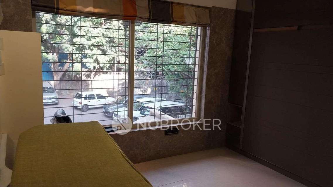 4 BHK Flat In Karishma Apartment For Sale  In Kandivali West