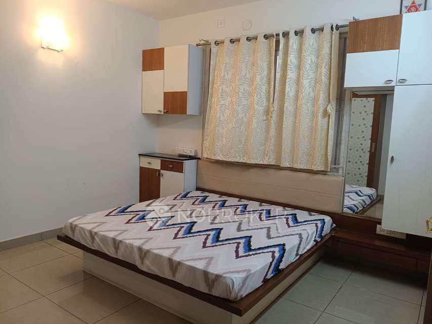 2 BHK Flat In Prestige Ferns Resisdency Bangalore for Rent  In Prestige Ferns Residency ( Only Veg)