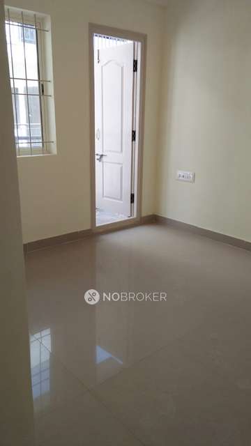 2 BHK Flat In Prabhavathi Paramount For Sale  In Electronic City