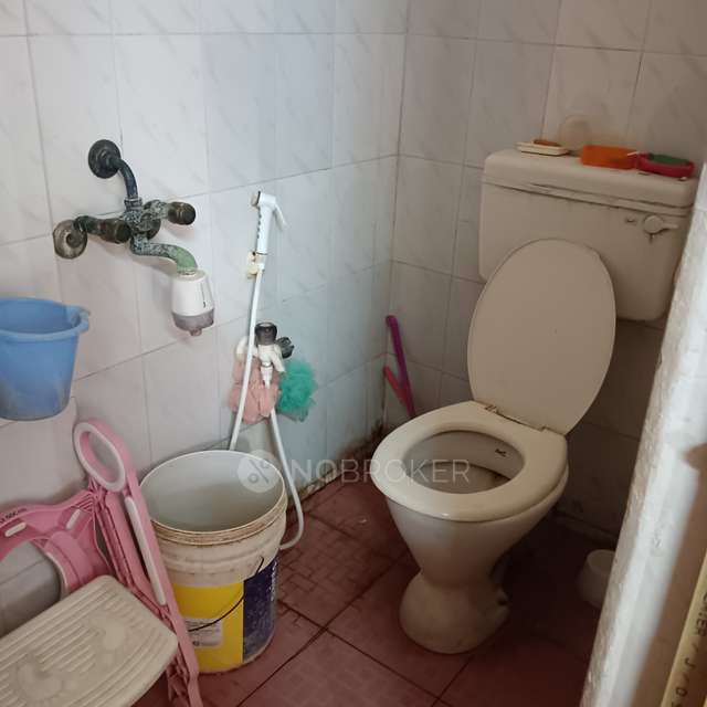 2 BHK Flat In Oyester Homes Crest Castle For Sale  In Cholambedu