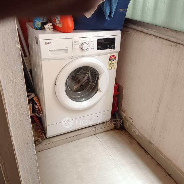 2 BHK Flat In Oyester Homes Crest Castle For Sale  In Cholambedu