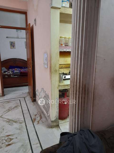 2 BHK Flat In Apartment For Sale  In Srinivaspuri