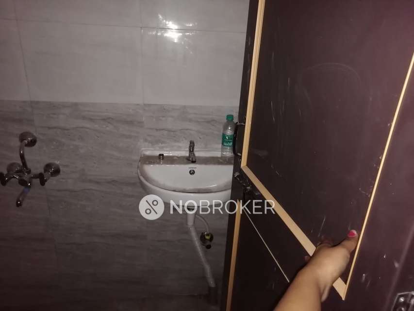 1 RK Flat In Shivraj Heights, Awhalwadi Rd for Rent  In Pune