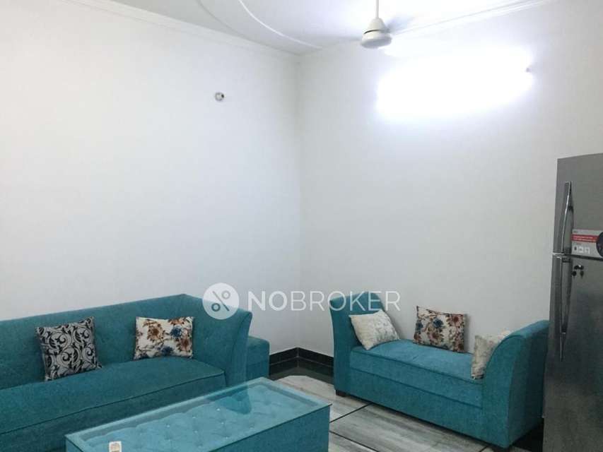 3 BHK Flat In Standalone  Building  For Sale  In Roop Nagar