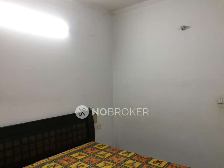 3 BHK Flat In Standalone  Building  For Sale  In Roop Nagar
