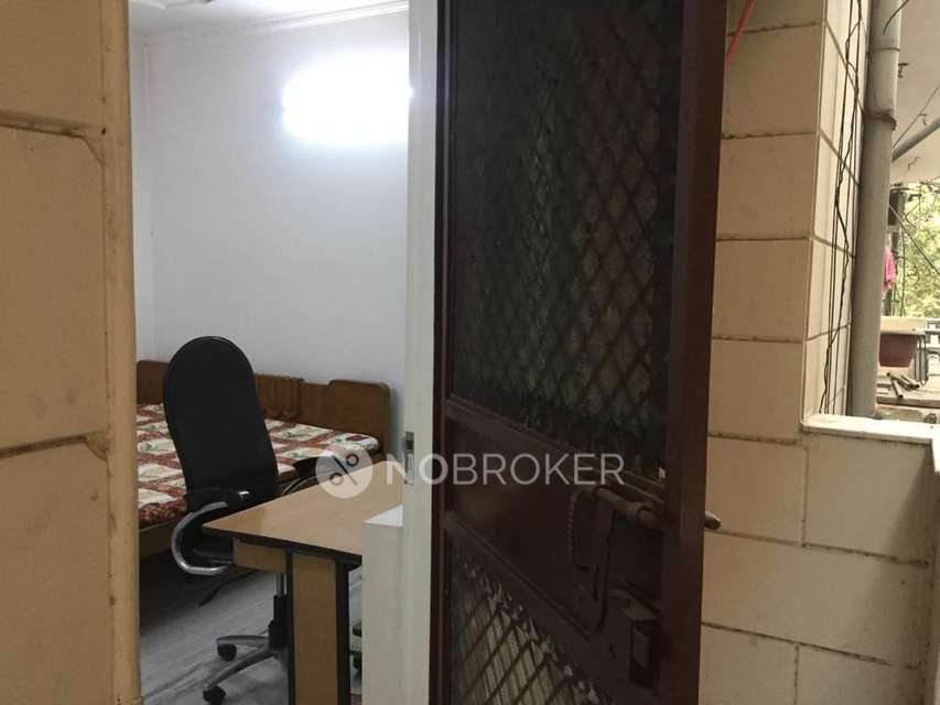 3 BHK Flat In Standalone  Building  For Sale  In Roop Nagar