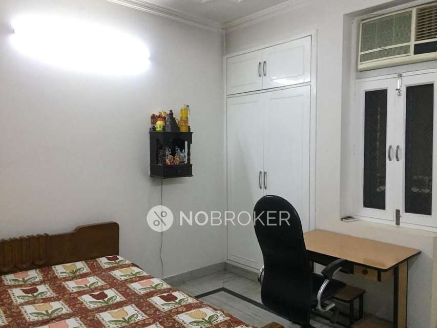 3 BHK Flat In Standalone  Building  For Sale  In Roop Nagar