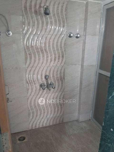 1 BHK Flat In Tarangan Kasarvadavli  For Sale  In Thane West