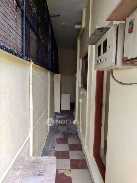 4+ BHK Flat For Sale  In Basaweshwara Nagar