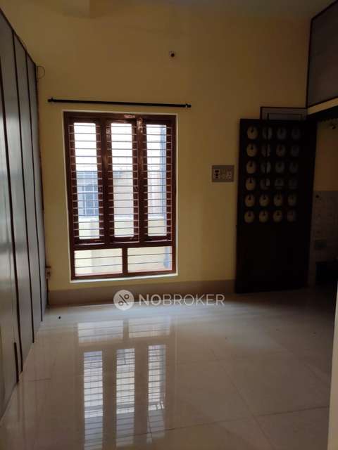 4+ BHK Flat For Sale  In Basaweshwara Nagar