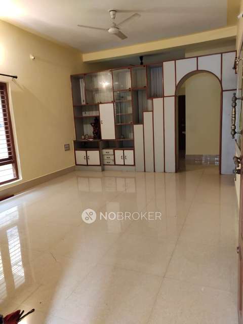 4+ BHK Flat For Sale  In Basaweshwara Nagar