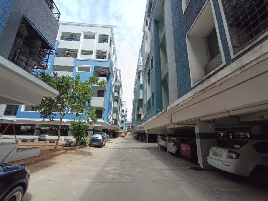 3 BHK Flat In Silicon Ridge For Sale  In Attapur