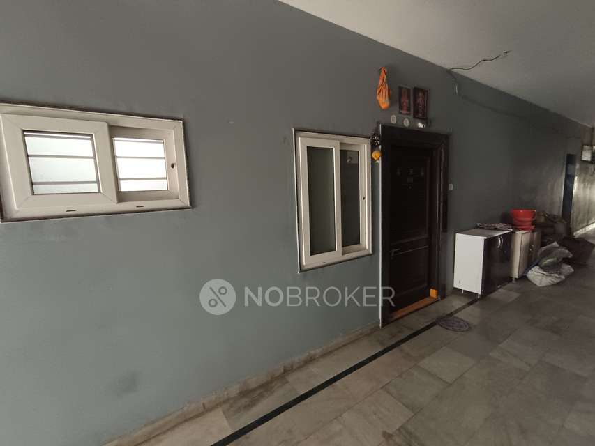 3 BHK Flat In Silicon Ridge For Sale  In Attapur