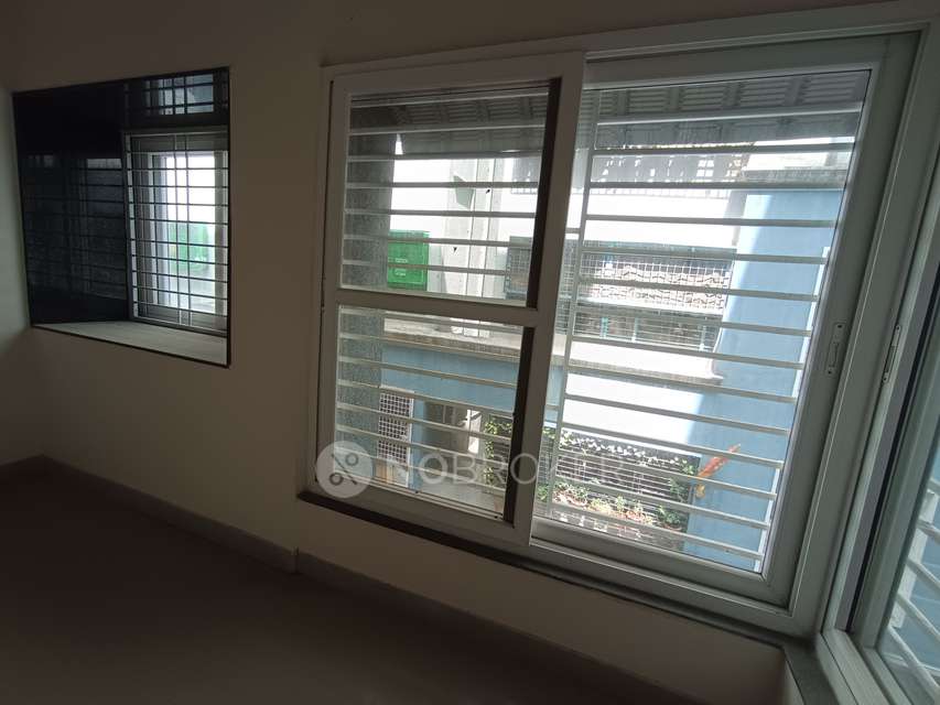 3 BHK Flat In Silicon Ridge For Sale  In Attapur