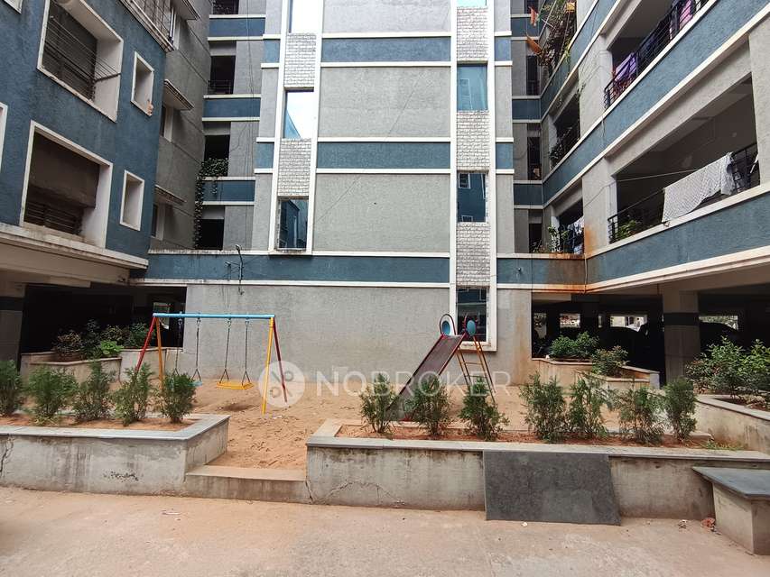 3 BHK Flat In Silicon Ridge For Sale  In Attapur