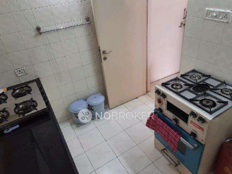 2 BHK Flat In Shirin Apartments For Sale  In Camp