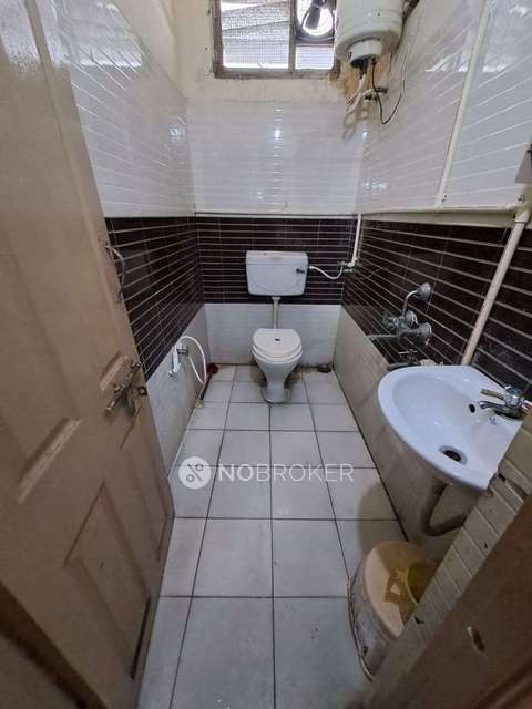 2 BHK Flat In Aziz Mansion  Humayun Nagar For Sale  In Masab Tank