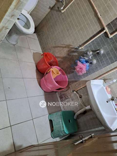 2 BHK Flat In Aziz Mansion  Humayun Nagar For Sale  In Masab Tank