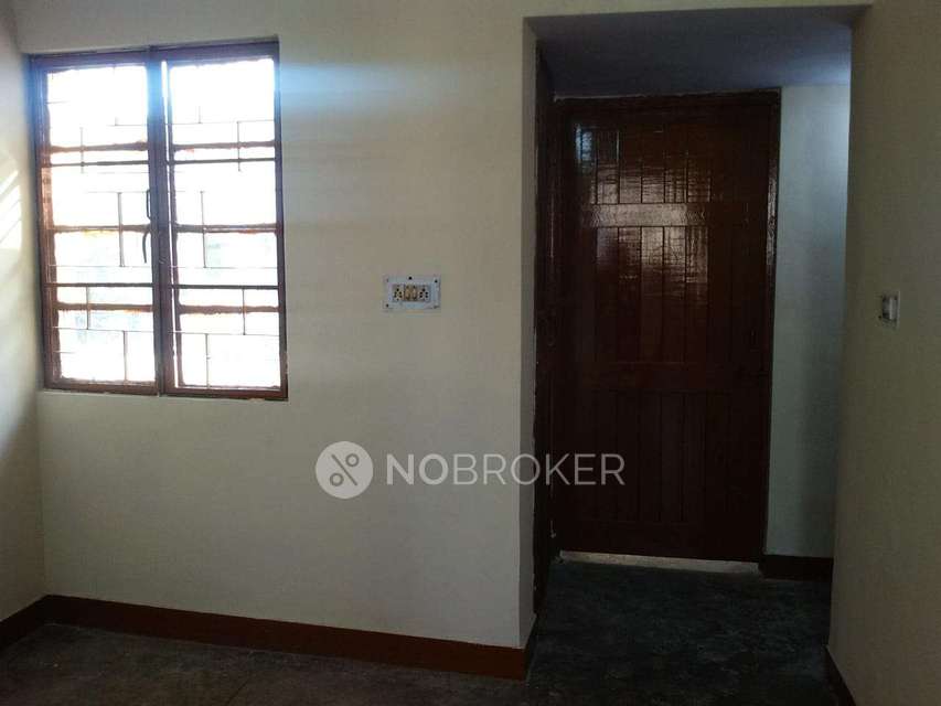 1 BHK Flat In Dda Lig Flat Sg Pocket Dilshad Garden For Sale  In Dilshad Garden
