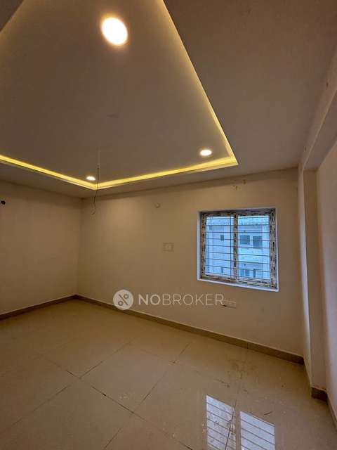 2 BHK Flat In Goldstone Jewel Park For Sale  In Puppalaguda