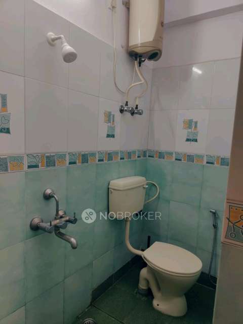 2 BHK Flat In Royal Pearls For Sale  In Banaswadi