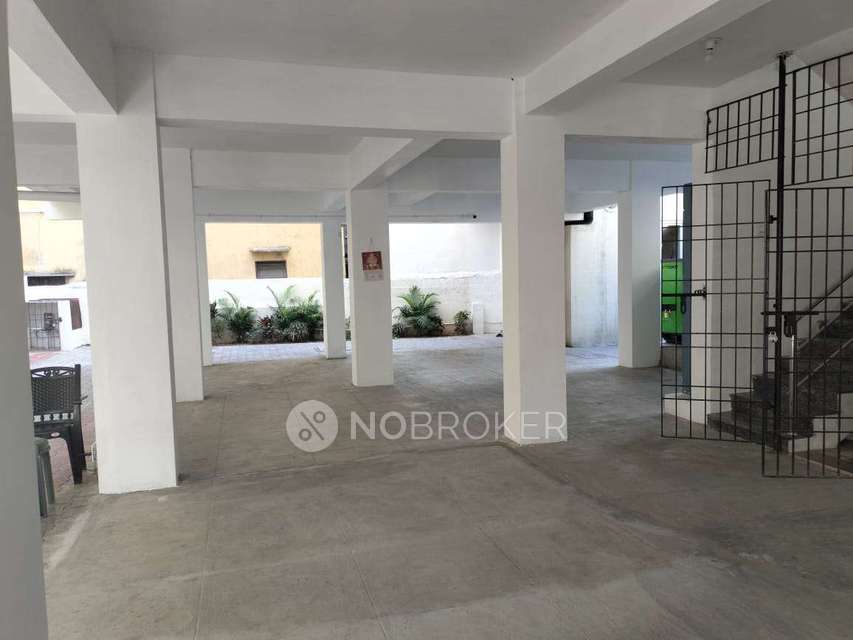 3 BHK Flat In Balmukund For Sale  In Basant Nagar