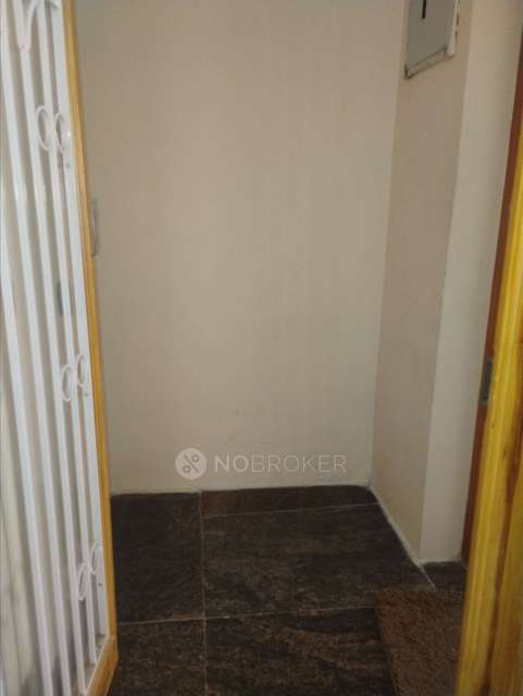 3 BHK Flat In Balmukund For Sale  In Basant Nagar