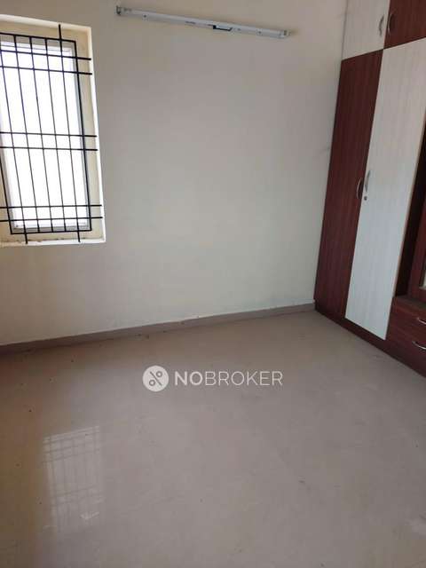 3 BHK Flat In Santha Towers For Sale  In Paruthippattu