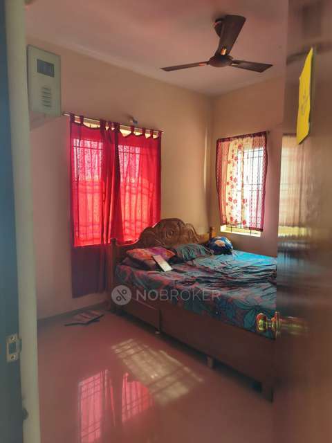 3 BHK Flat In Santha Towers For Sale  In Paruthippattu