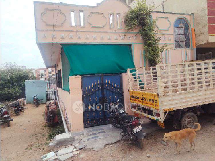 2 BHK House For Sale  In Hafeezpet