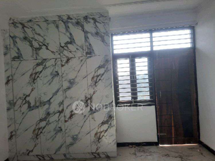2 BHK House for Rent  In Sector-63a